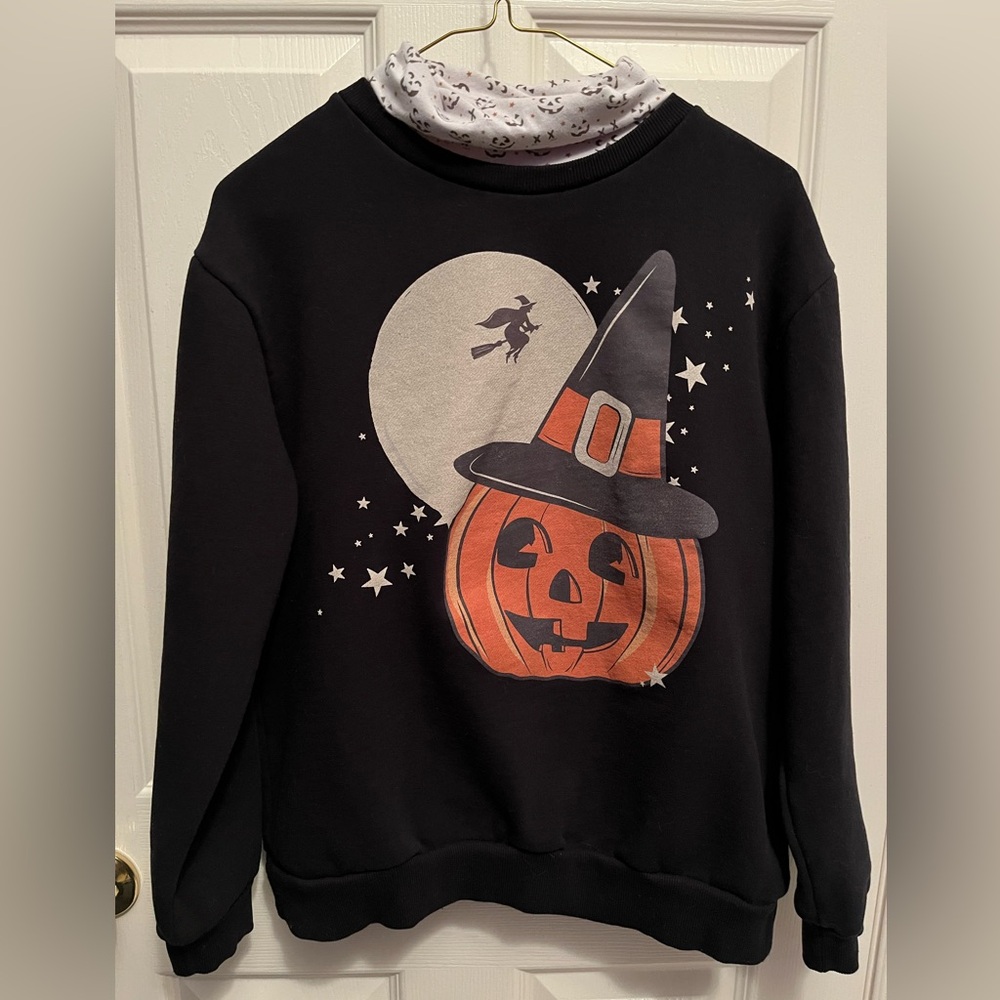 Cakeworthy Scare Worthy Halloween Pumpkin Witch Crewneck Sweatshirt | Size M